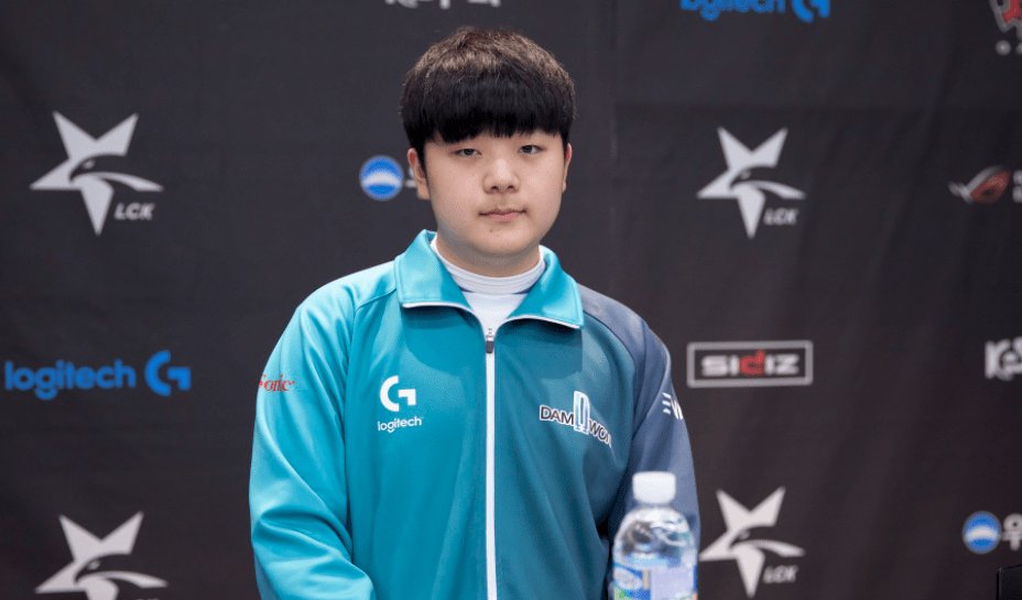 亮眼表现 亮眼表现