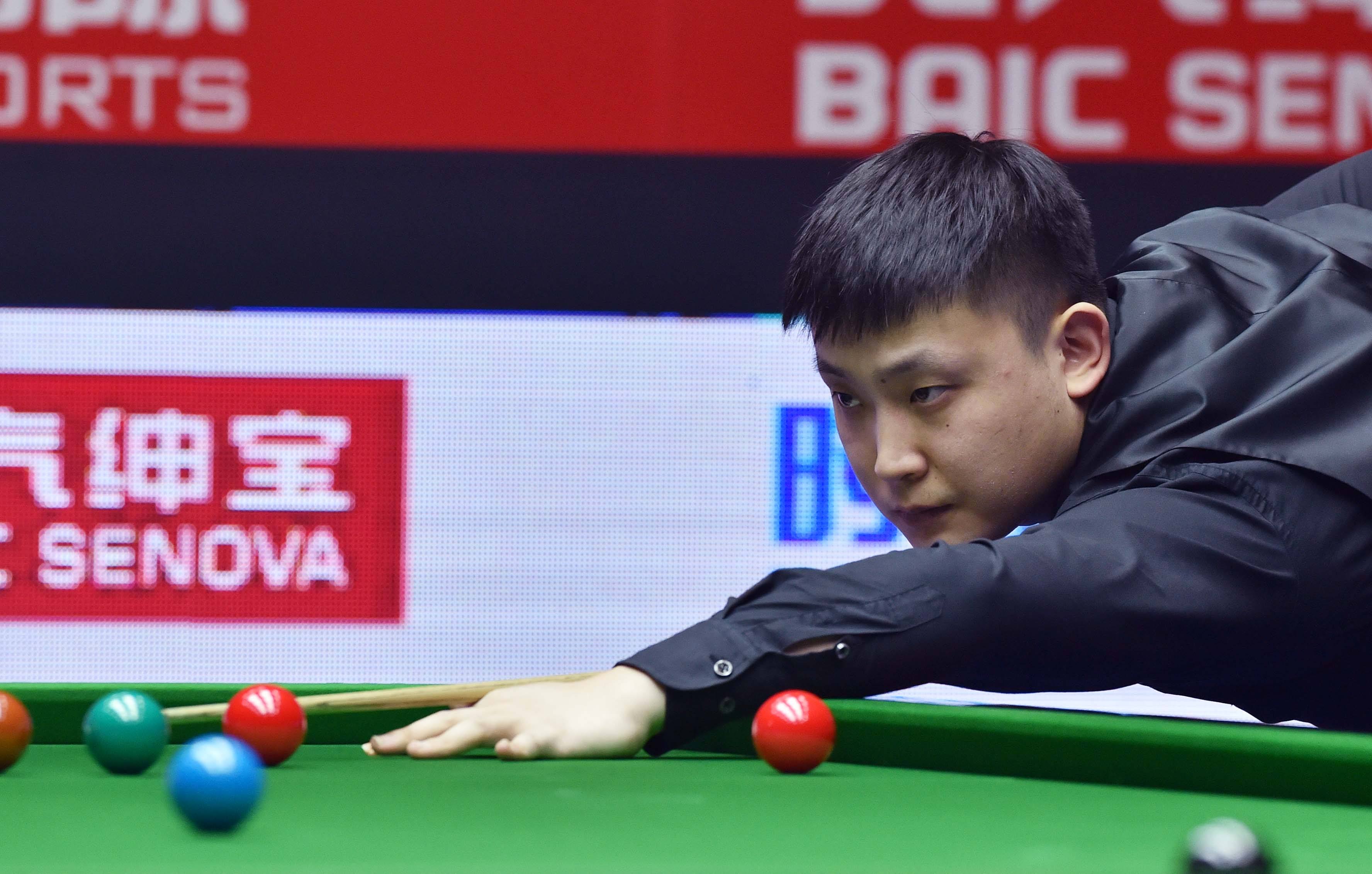 客前来观赛 客前来观赛