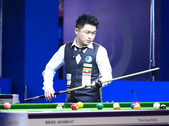 杨瀚森穿着 杨瀚森穿着