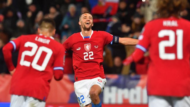 待的音乐手 待的音乐手